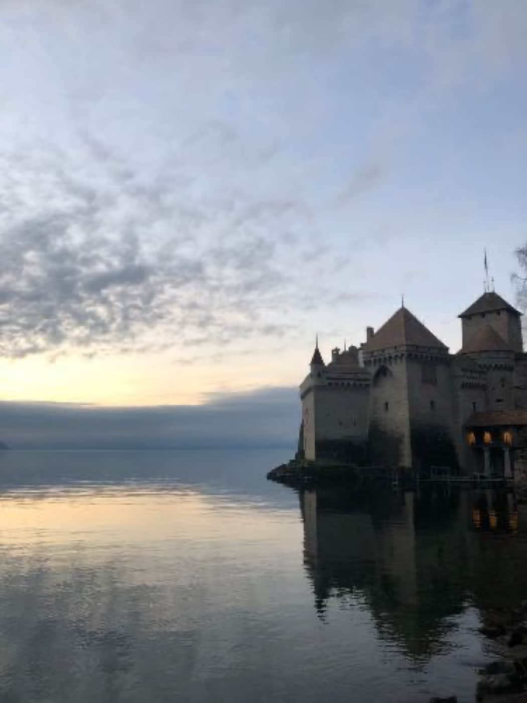 Le château de Chillon au bord du lac Léman
